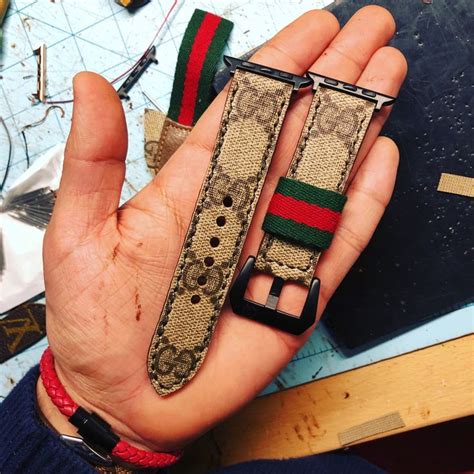 cinturini di gucci per apple watch|Cinturini Gucci Apple Watch Artigianale .